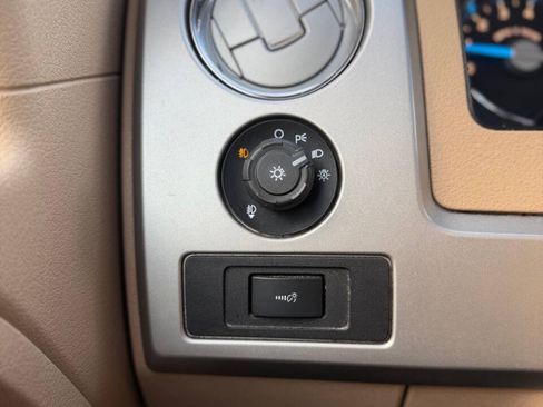 Used 2013 Ford F150 King Ranch w/ King Ranch Luxury Pkg AWD/4WD image 26