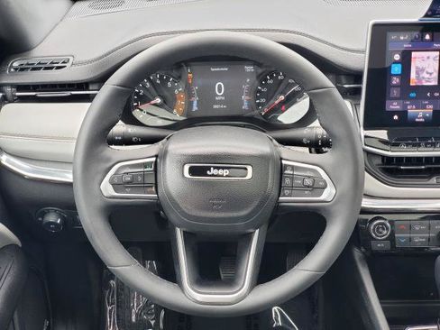 Used 2023 Jeep Compass Limited w/ Sun and Sound Group AWD/4WD image 25