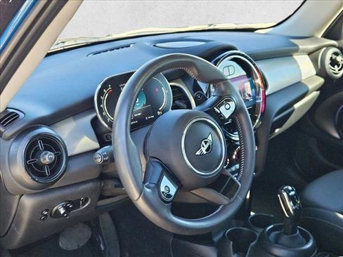 Used 2024 MINI Cooper S image 10