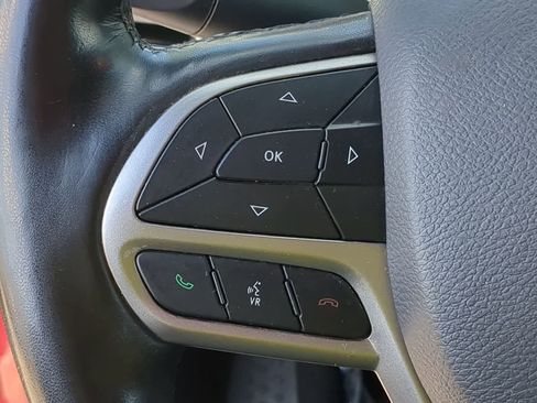 Certified 2020 Jeep Cherokee High Altitude AWD/4WD image 23