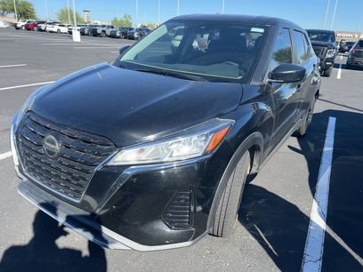 Certified 2021 Nissan Kicks S