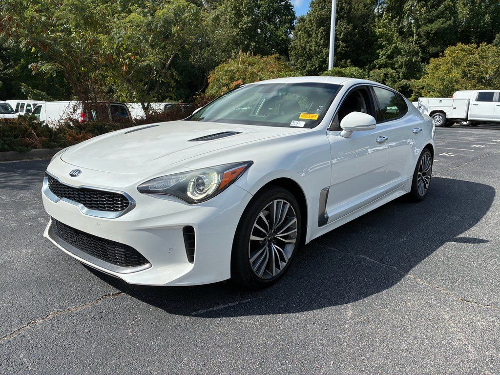 Used 2019 Kia Stinger RWD image 2