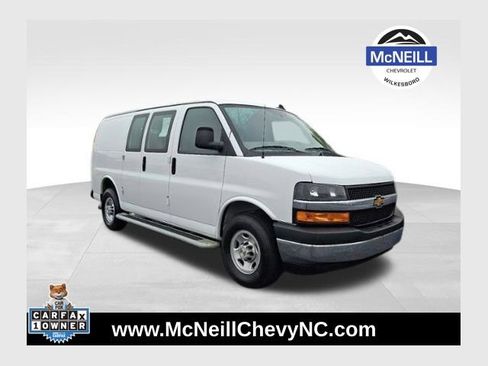 Used 2024 Chevrolet Express 2500 w/ Driver Convenience Package RWD image 1