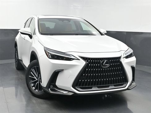 Used 2023 Lexus NX 350 AWD w/ Premium Package image 39