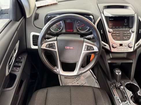 Used 2017 GMC Terrain SLE w/ Technology Package image 11