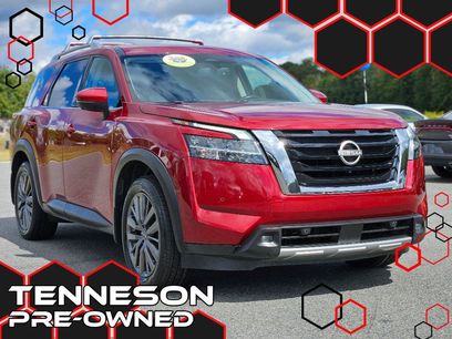 Used 2022 Nissan Pathfinder SL w/ SL Premium Package