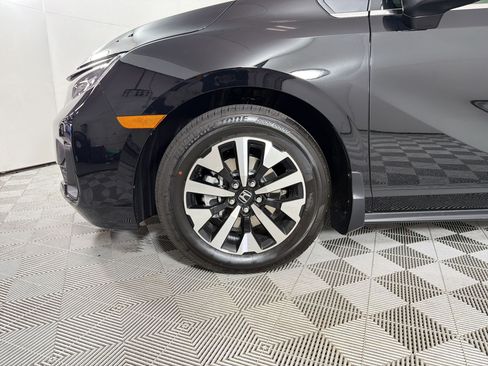 New 2026 Honda Odyssey EX-L image 12