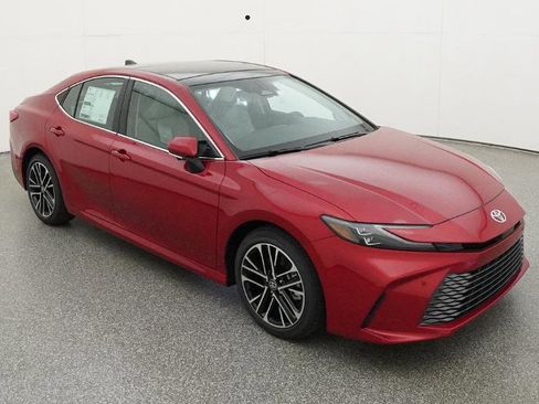 New 2026 Toyota Camry XLE FWD image 31