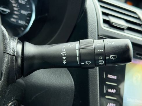 Used 2018 Subaru Forester 2.5i Limited image 28