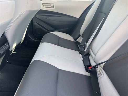 Used 2025 Toyota Corolla LE image 13