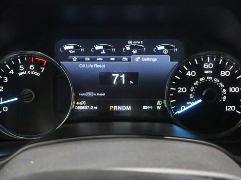 Used 2020 Ford F150 Lariat w/ Equipment Group 501A Mid image 27