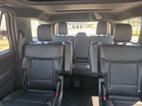 New 2026 Ford Expedition Tremor image 8