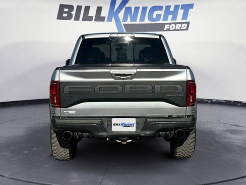 Used 2019 Ford F150 Raptor w/ Equipment Group 802A Luxury image 4