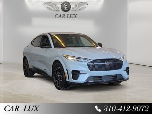 Used 2021 Ford Mustang Mach-E GT image 7