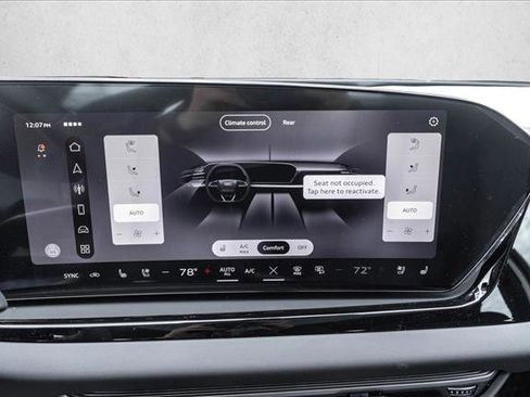 New 2026 Audi A6 Premium Plus AWD/4WD image 18