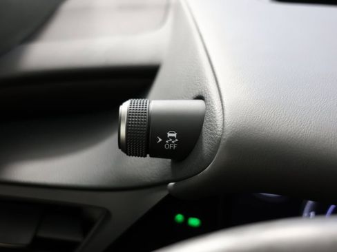 Used 2024 Lexus ES 350 Ultra Luxury w/ Accessory Package (Z2) image 32