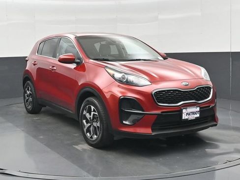 Used 2022 Kia Sportage LX FWD image 1