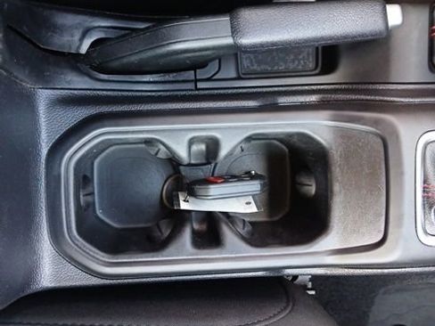 Used 2019 Jeep Wrangler Unlimited Rubicon image 62