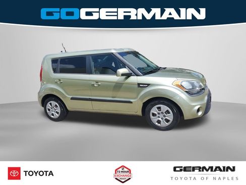 Used 2012 Kia Soul FWD image 8