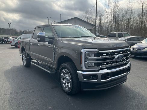New 2026 Ford F250 Lariat image 3