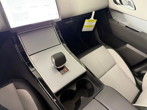 Certified 2025 Land Rover Range Rover Velar S image 21