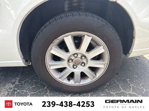 Used 2004 Chrysler Sebring GTC image 15