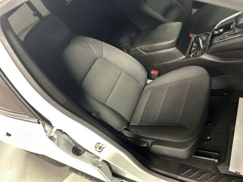 Used 2024 Chevrolet Colorado LT w/ LT Convenience Package RWD image 24