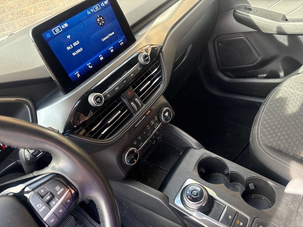 Used 2023 Ford Escape Active AWD/4WD image 15