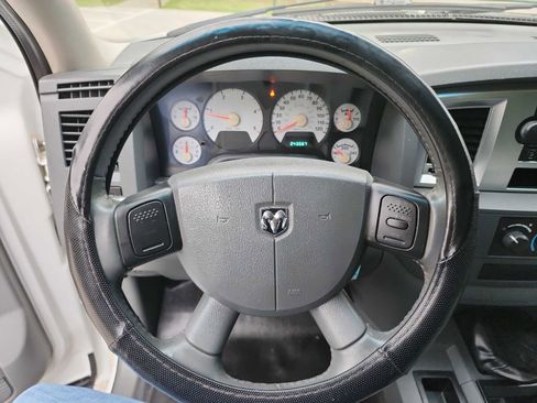 Used 2007 Dodge Ram 3500 Truck SLT RWD image 15