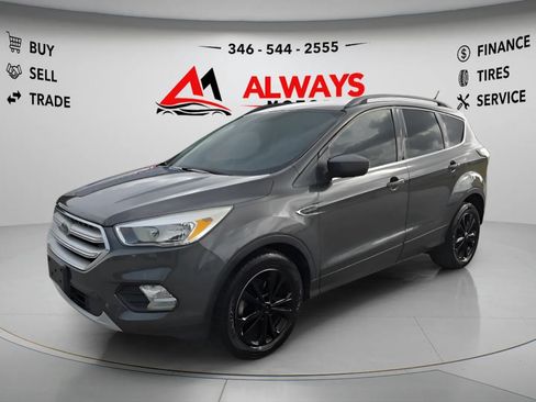 Used 2018 Ford Escape SE FWD image 17