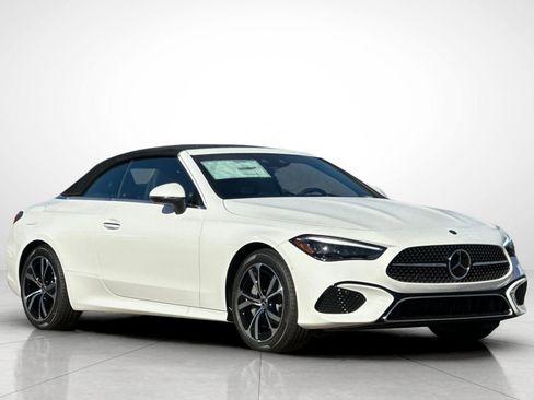 New 2026 Mercedes-Benz CLE 300 4MATIC Cabriolet image 28