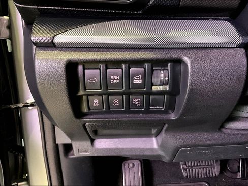 Used 2020 Subaru Forester Limited w/ Popular Package #3 AWD/4WD image 17