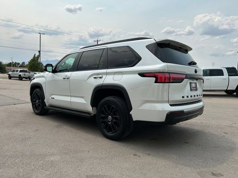 Used 2024 Toyota Sequoia Limited AWD/4WD image 4