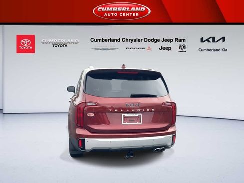Used 2024 Kia Telluride S w/ S Sunroof Package image 7