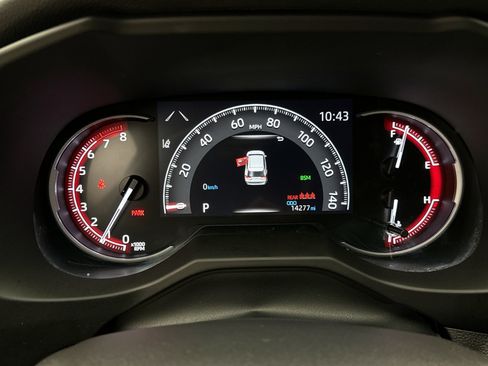 Used 2024 Toyota RAV4 XLE image 13