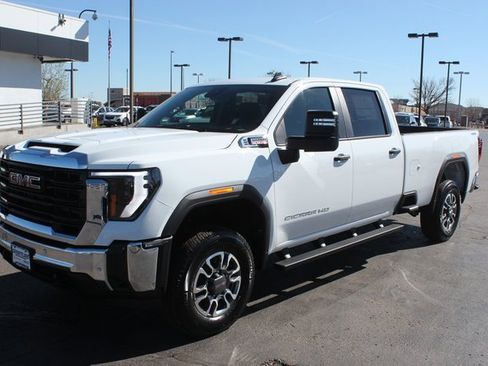 New 2025 GMC Sierra 3500 Pro w/ 1SA Pro Safety Plus Package image 9