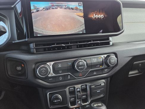 New 2026 Jeep Wrangler Unlimited Sport image 10