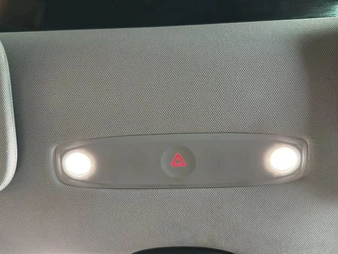 Used 2024 Tesla Model 3 Standard Range RWD image 27