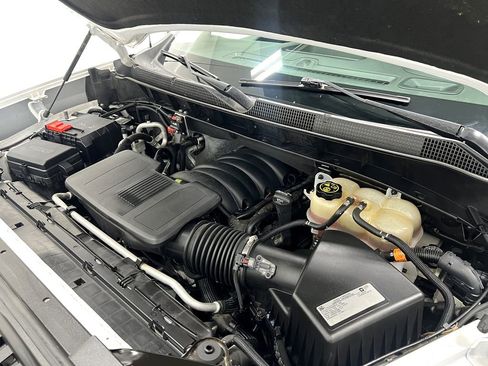 Used 2020 Chevrolet Silverado 1500 LT w/ Convenience Package image 28