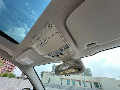 Used 2016 Mercedes-Benz GLC 300 4MATIC image 7