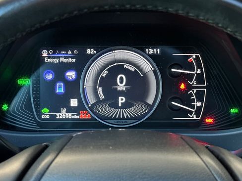 Certified 2023 Lexus UX 250h FWD w/ Accessory Package (Z1) image 28