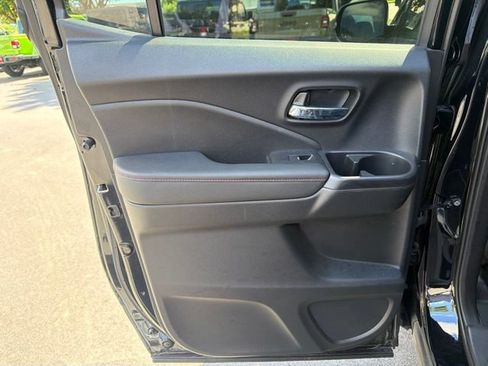 Used 2024 Honda Ridgeline Black Edition image 15