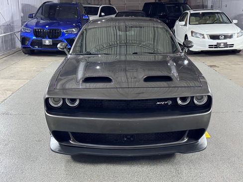 Used 2019 Dodge Challenger SRT Hellcat w/ Alcantara Appearance Package RWD image 2