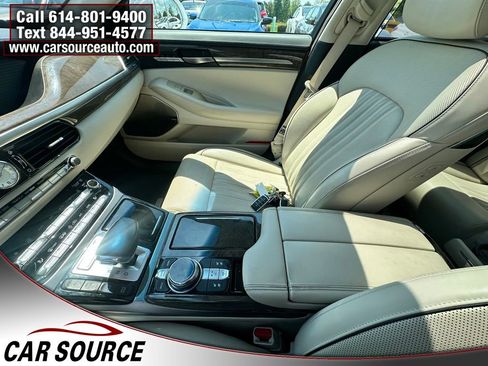 Used 2019 Genesis G90 3.3T Premium AWD/4WD image 14