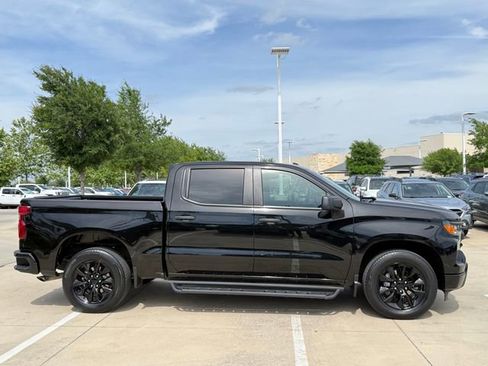 Used 2023 Chevrolet Silverado 1500 Custom RWD image 5