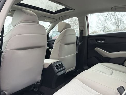 Used 2025 Honda Accord SE image 13