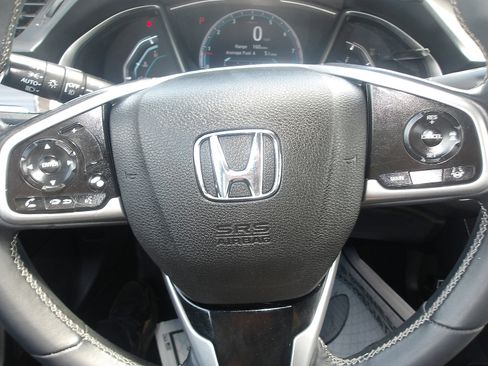 Used 2020 Honda Civic EX-L image 16