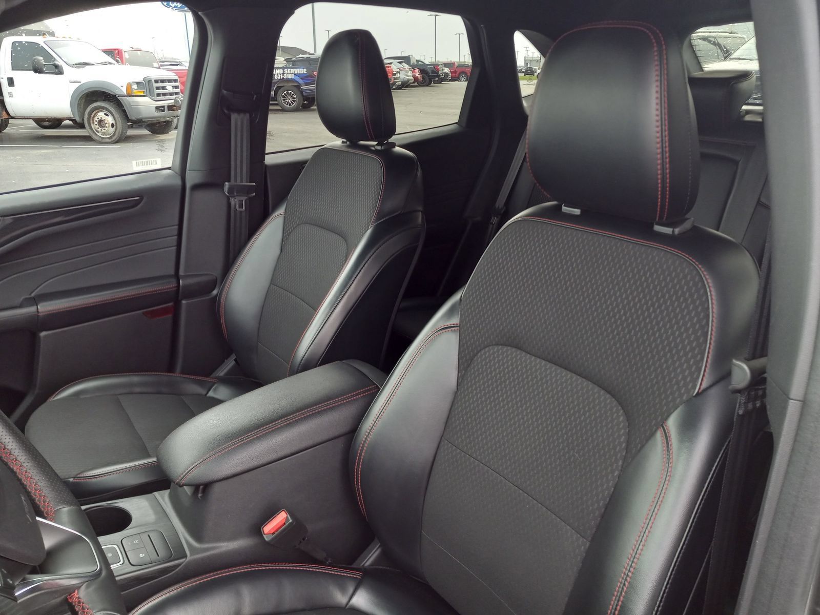 Used 2024 Ford Escape ST-Line w/ Cold Weather Package FWD image 14