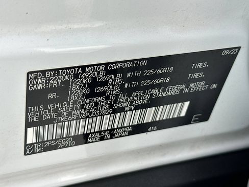 Used 2023 Toyota RAV4 XSE w/ XSE Grade Weather Package AWD/4WD image 30