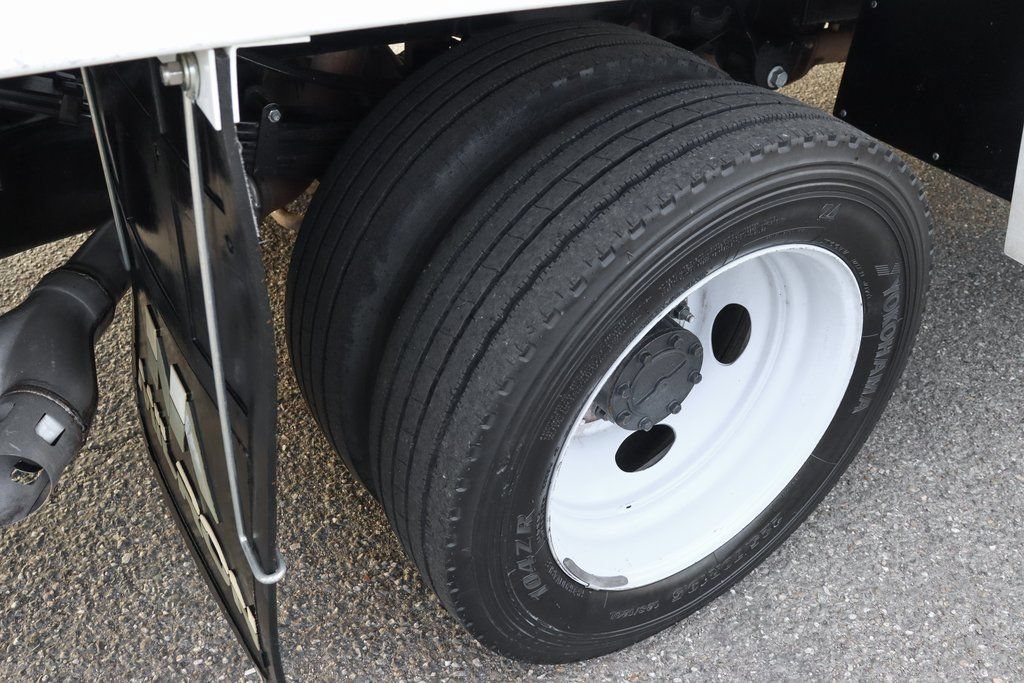 Used 2019 Ford F550 2WD Regular Cab Super Duty image 32